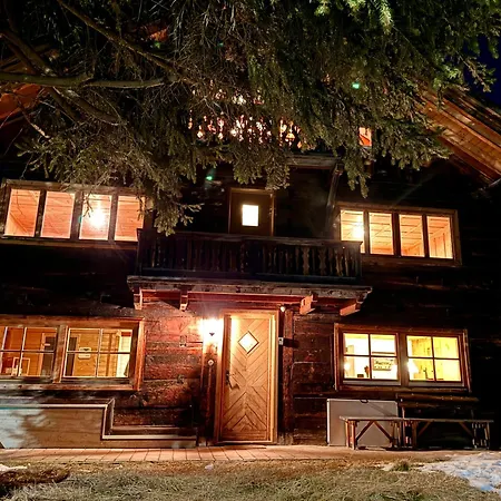 Semesterbostad Haus Freistabl *