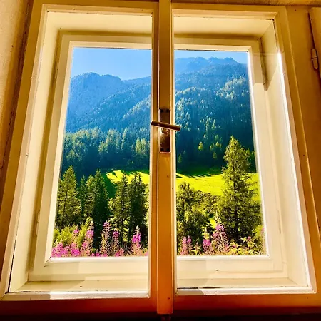 Casa vacanze Haus Freistabl - Uriges Fuer 6 Personen Mit Sauna & Bergblick Im Oetztal Sölden