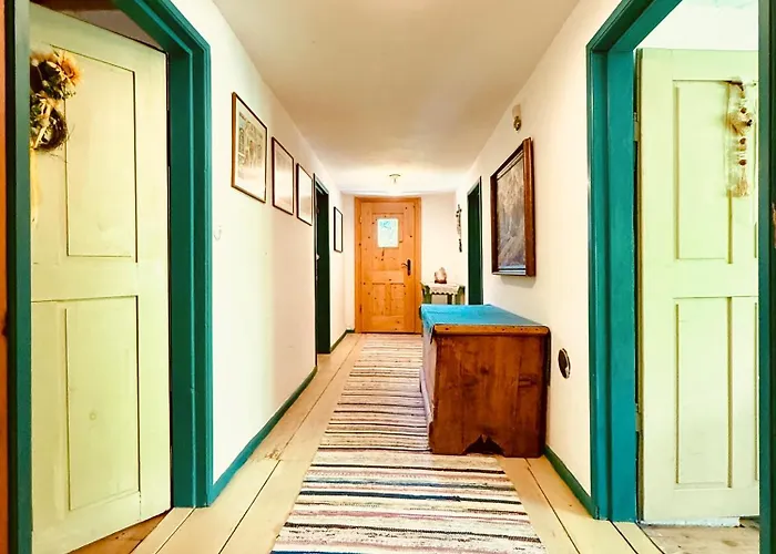 Semesterbostad Haus Freistabl *